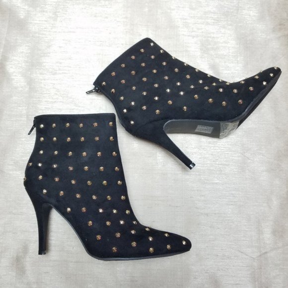 Forever 21 Shoes - Forever 21 Studded Faux Suede Ankle Boots, sz 7.5
